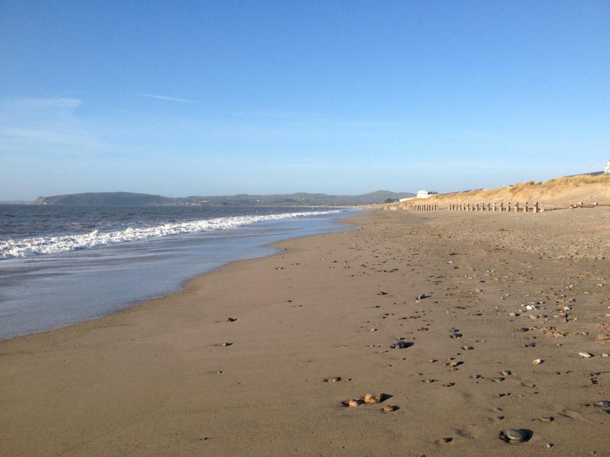 Stunning Beach Front House - Sleeps 6 Pwllheli Εξωτερικό φωτογραφία